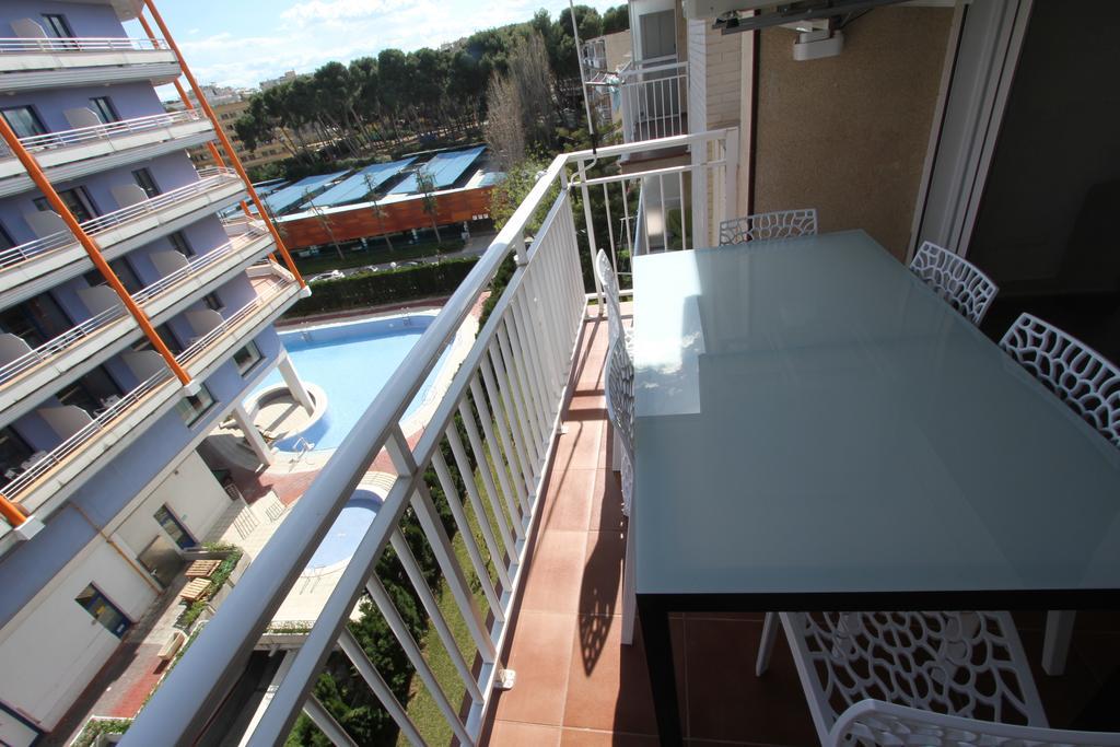 For A Stay Dms III Salou Luaran gambar